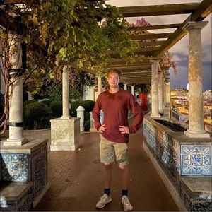 Meet your Posher, Benjamin